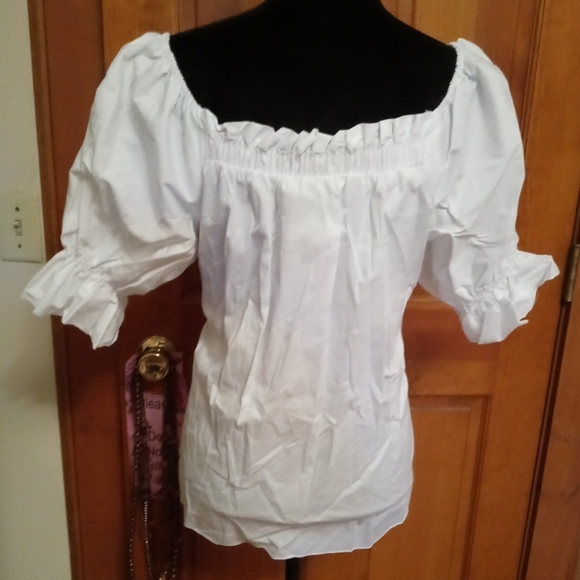 Neck Puff Sleeve Top - Picture 4 of 4